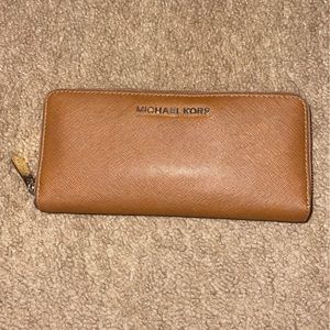 Acorn Michael Kors Wallet